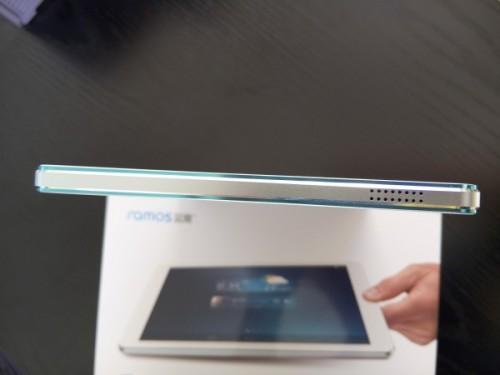 [图+视频]8.9寸Intel芯:Win8.1平板电脑 蓝魔i9s开箱